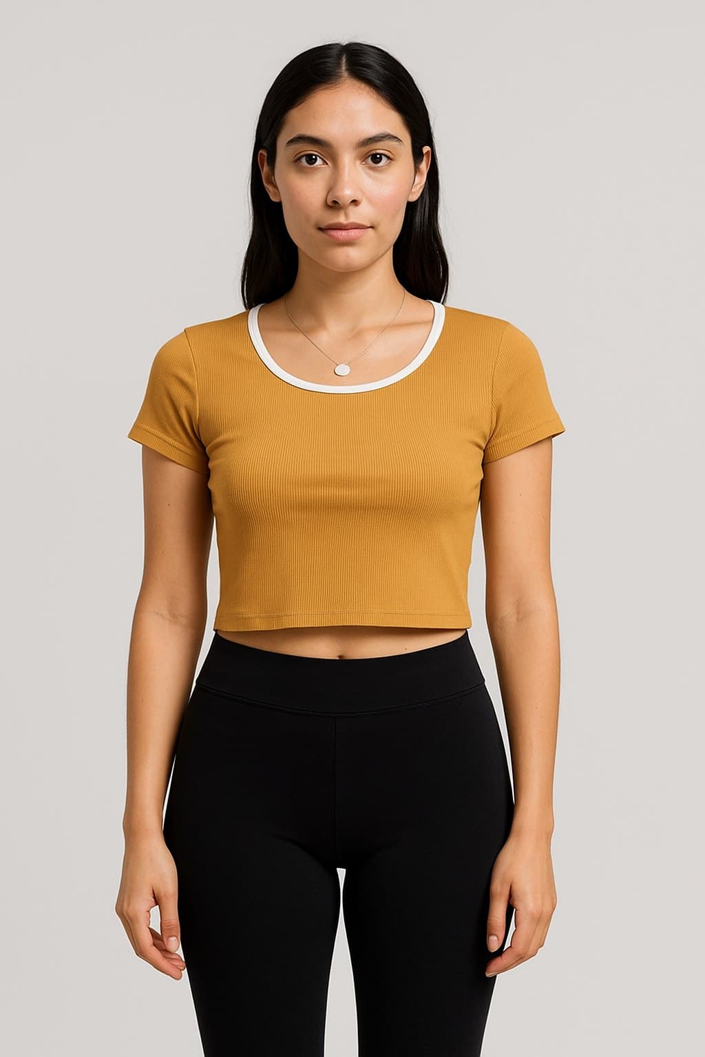 Coqueta Basic Crop Top